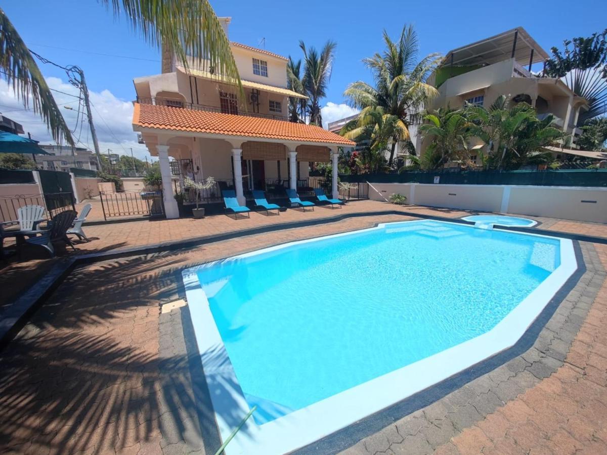 Villa L'or With Private Pool Flic en Flac